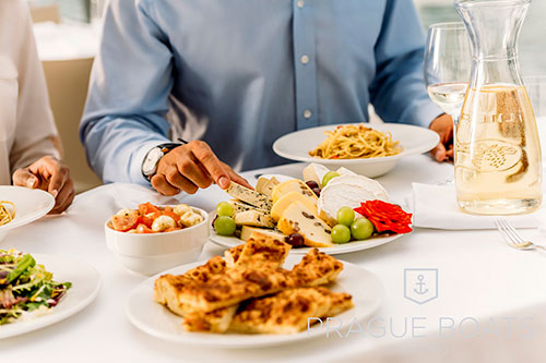 Křišťálová večeře